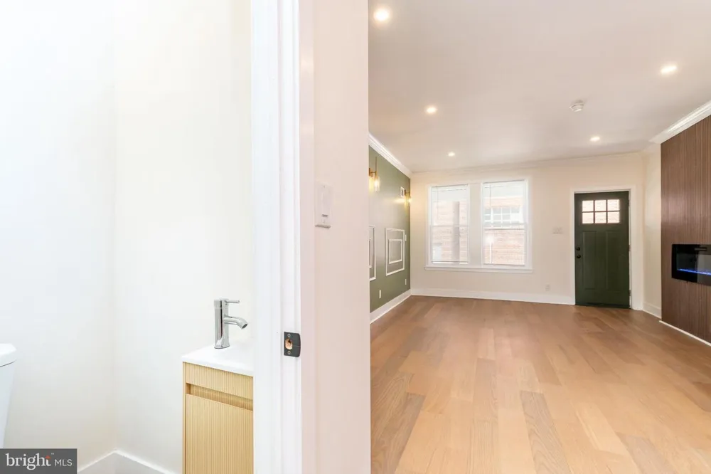2965 JANNEY STREET Philadelphia, PA 19134