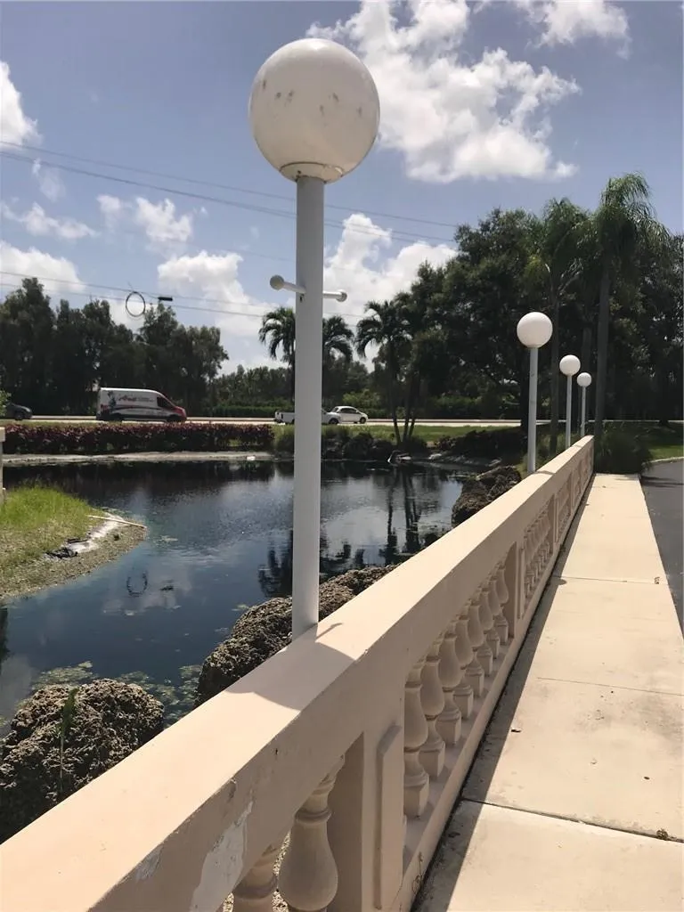 12400 Vista Isles Drive #1421 Sunrise, FL 33325