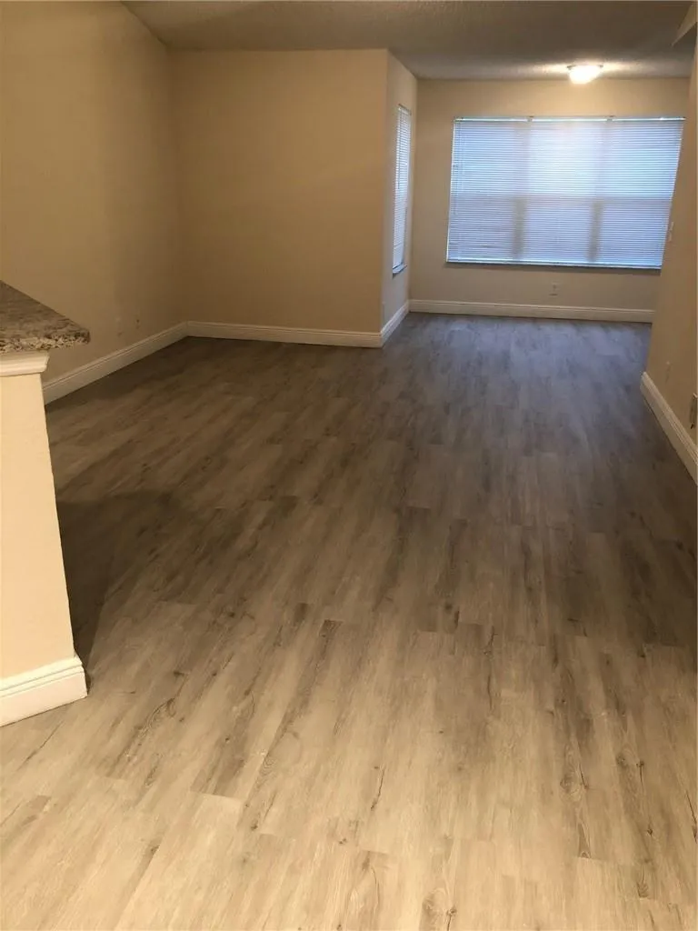 12400 Vista Isles Drive #1421 Sunrise, FL 33325