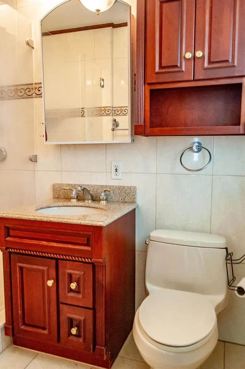 114 NE 16TH TERRACE Fort Lauderdale, FL 33301