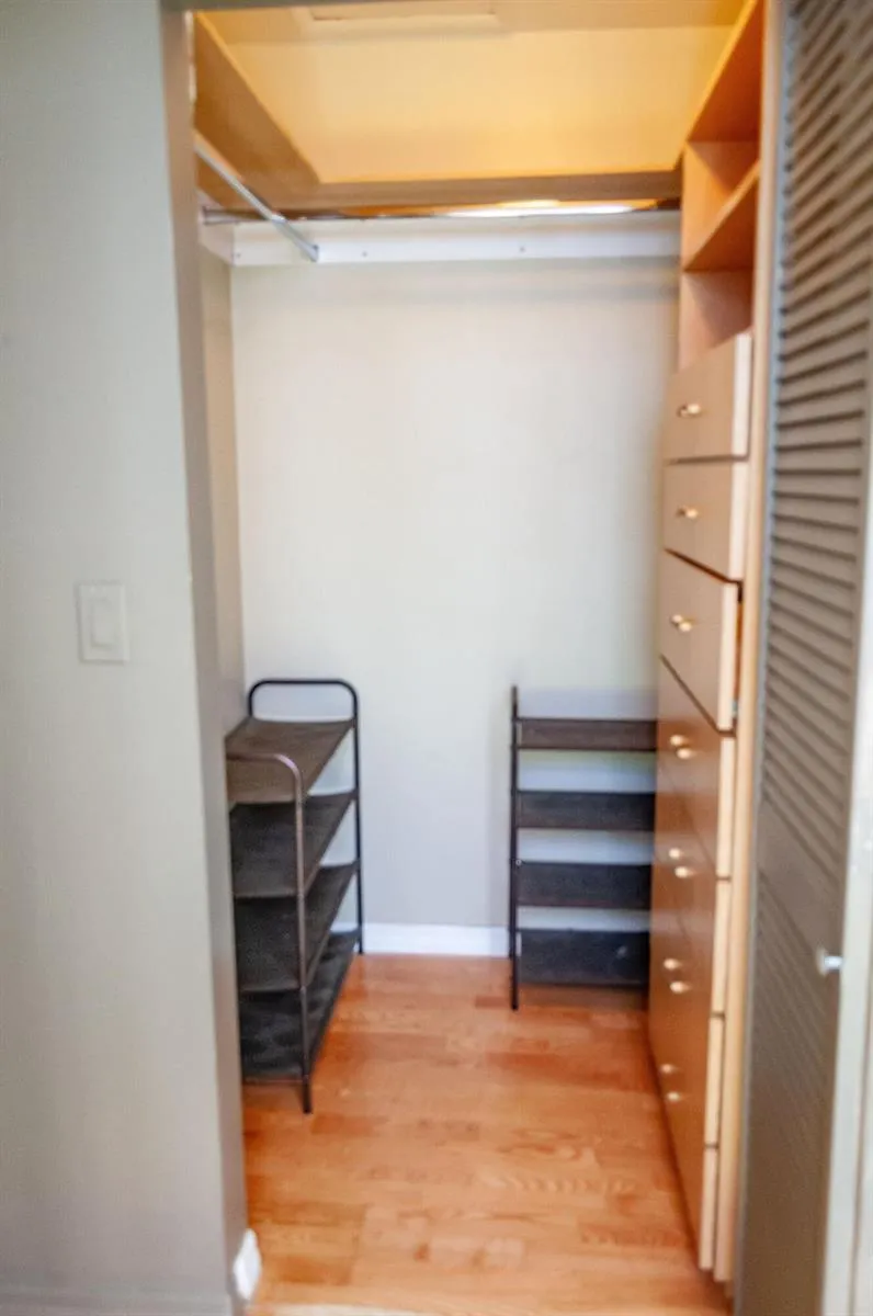 114 NE 16TH TERRACE Fort Lauderdale, FL 33301
