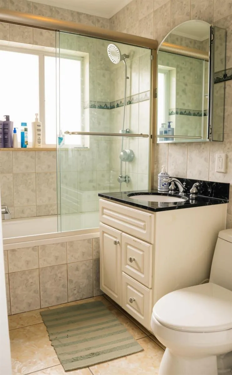 114 NE 16TH TERRACE Fort Lauderdale, FL 33301