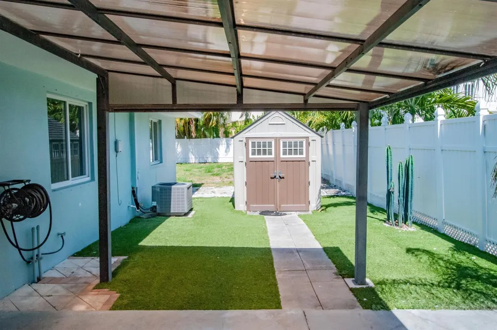 114 NE 16TH TERRACE Fort Lauderdale, FL 33301