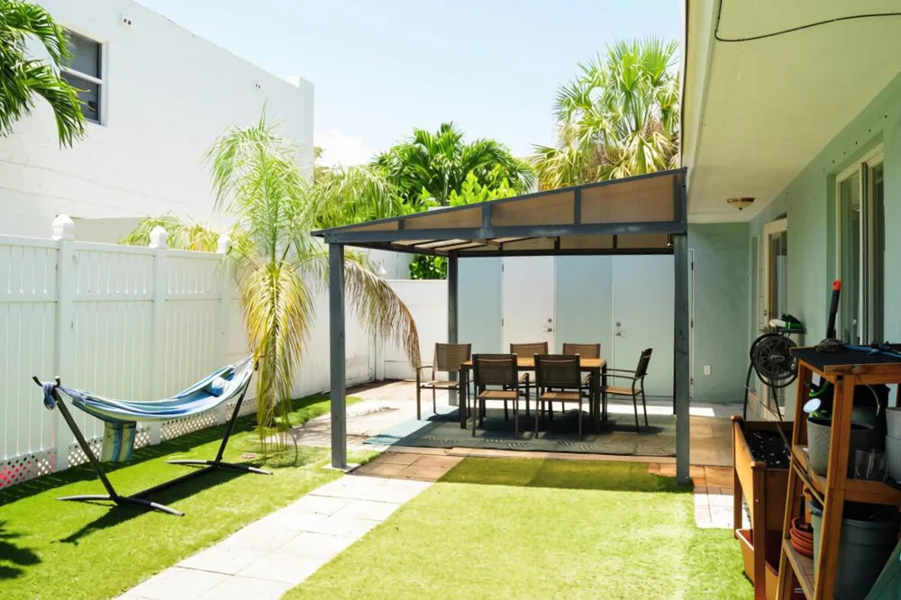 114 NE 16TH TERRACE Fort Lauderdale, FL 33301