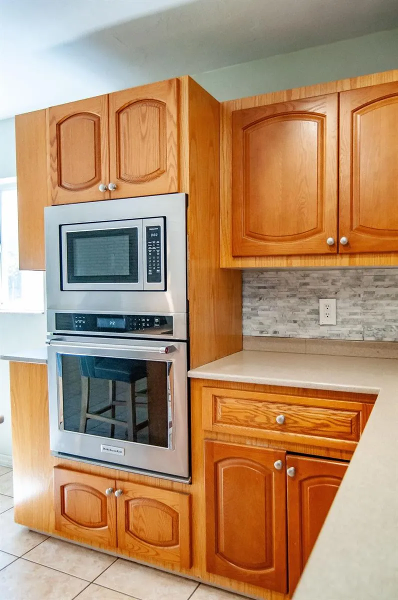 114 NE 16TH TERRACE Fort Lauderdale, FL 33301
