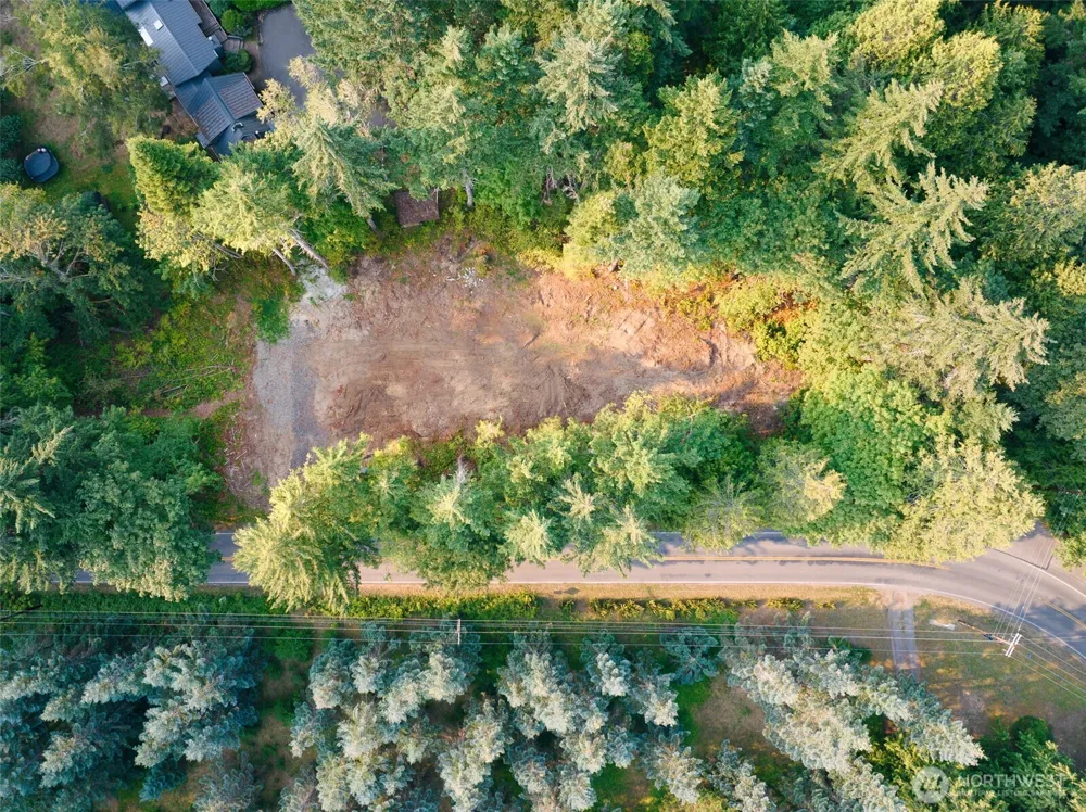 9998 NE Lofgren Road Bainbridge Island, WA 98110