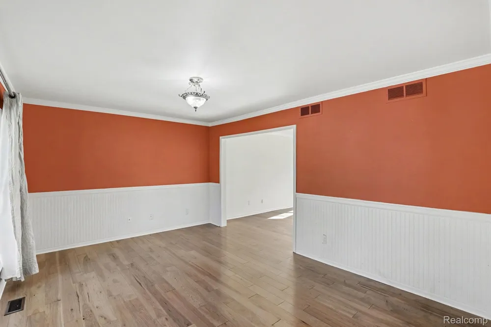 1809 Poppleton Drive West Bloomfield Charter Township, MI 48324