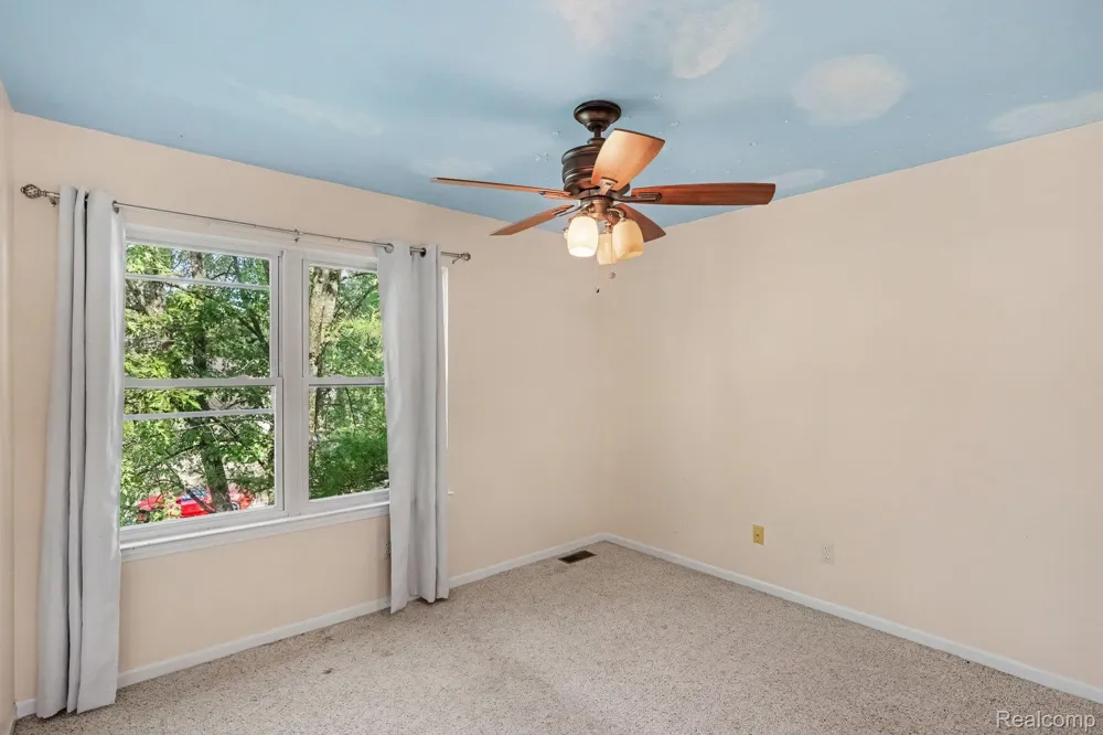1809 Poppleton Drive West Bloomfield Charter Township, MI 48324
