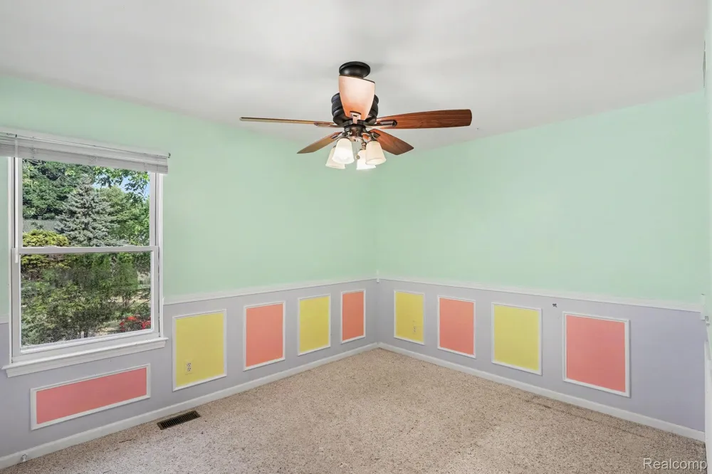1809 Poppleton Drive West Bloomfield Charter Township, MI 48324