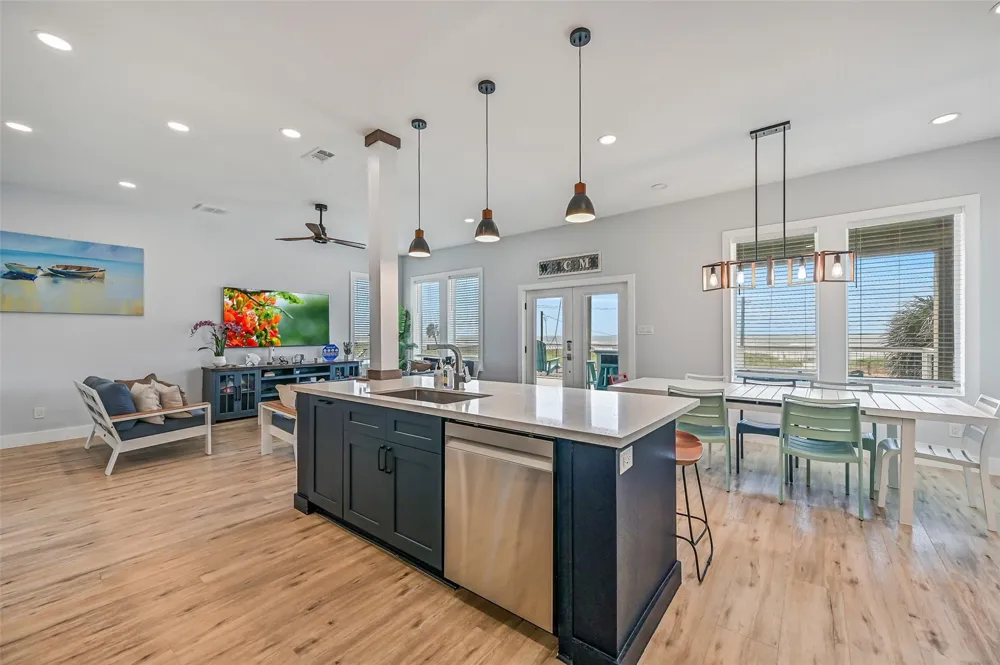 4003 11 Mile Road Galveston, TX 77554