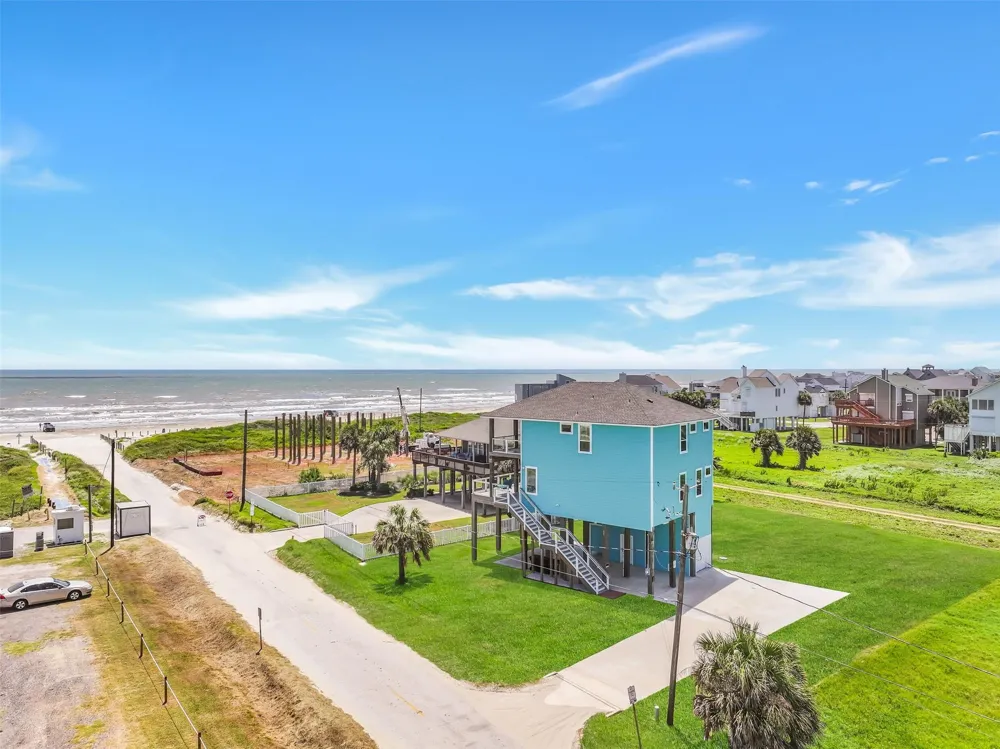 4003 11 Mile Road Galveston, TX 77554