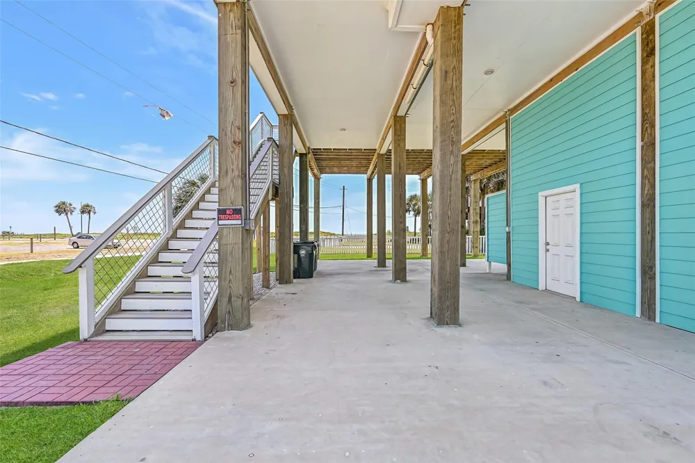 4003 11 Mile Road Galveston, TX 77554