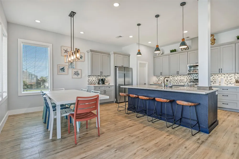 4003 11 Mile Road Galveston, TX 77554