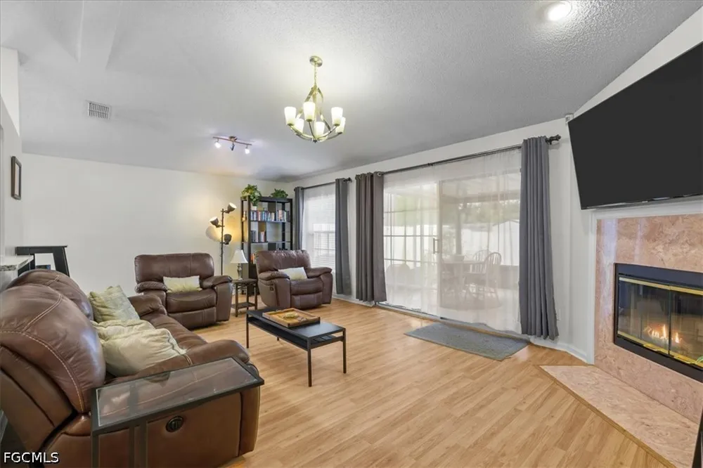Bentley Trace Lane E Jacksonville, FL 32257