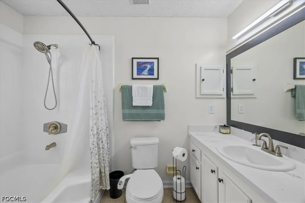 Bentley Trace Lane E Jacksonville, FL 32257