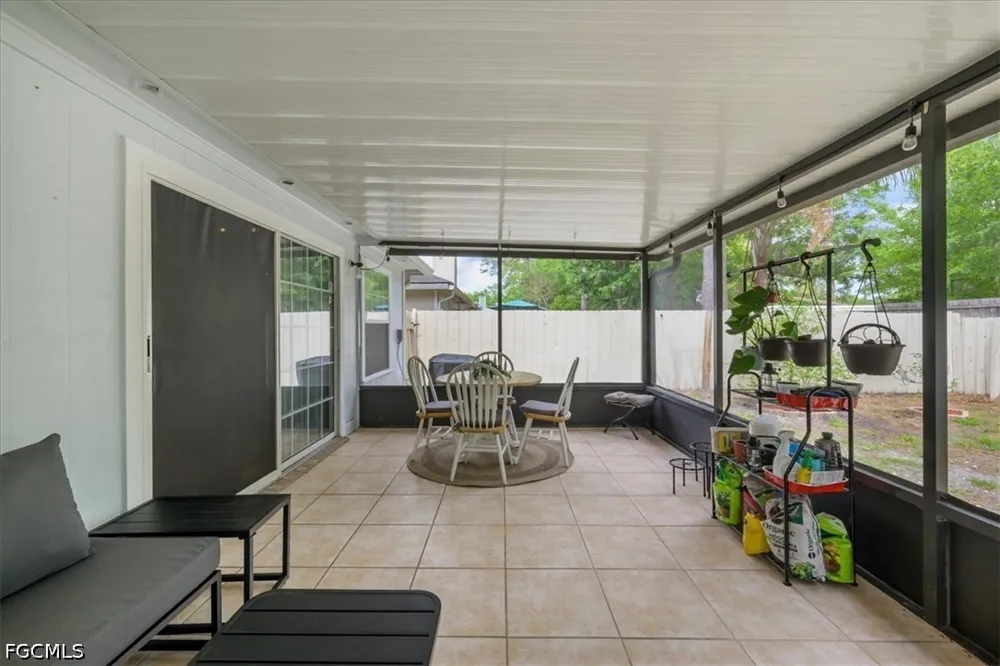 Bentley Trace Lane E Jacksonville, FL 32257