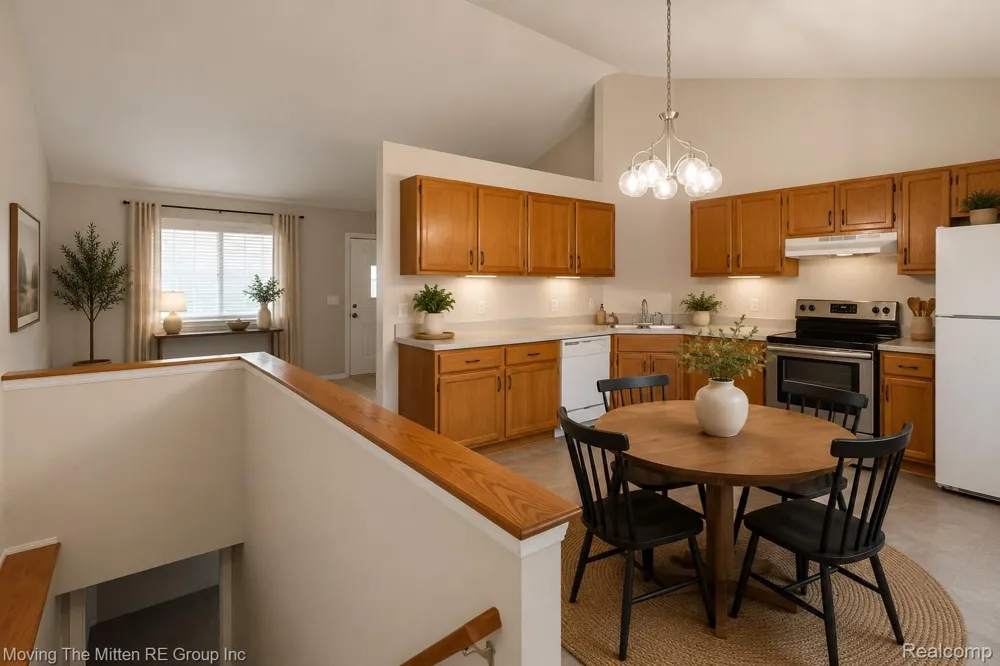 16222 Hillsbriar Drive Romulus City, MI 48174
