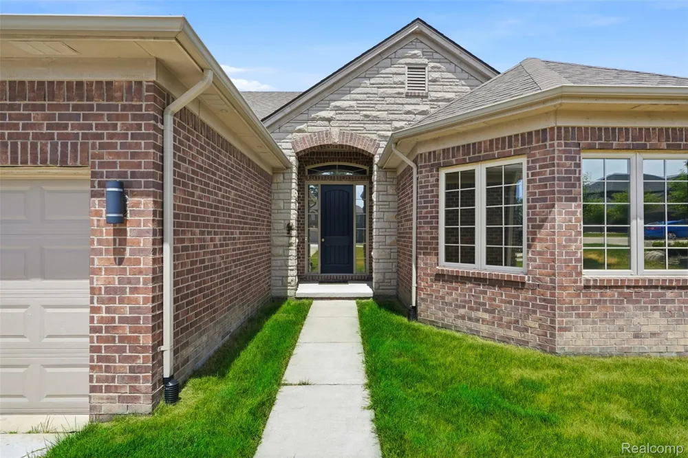 7419 Park Terrace Lane Shelby Charter Township, MI 48317