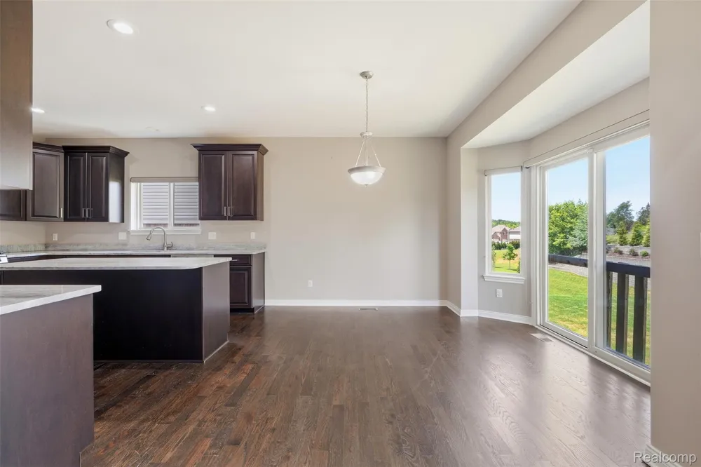 7419 Park Terrace Lane Shelby Charter Township, MI 48317