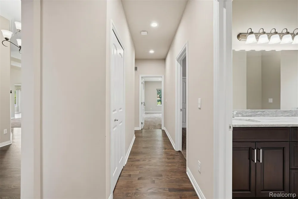 7419 Park Terrace Lane Shelby Charter Township, MI 48317