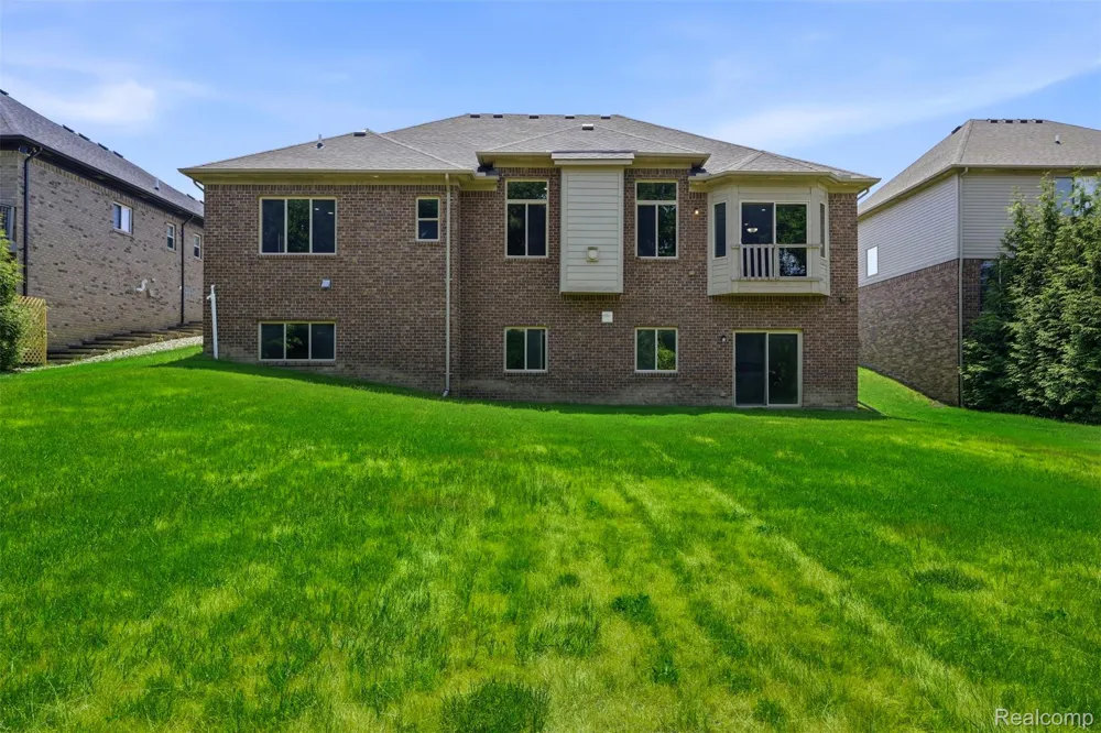 7419 Park Terrace Lane Shelby Charter Township, MI 48317