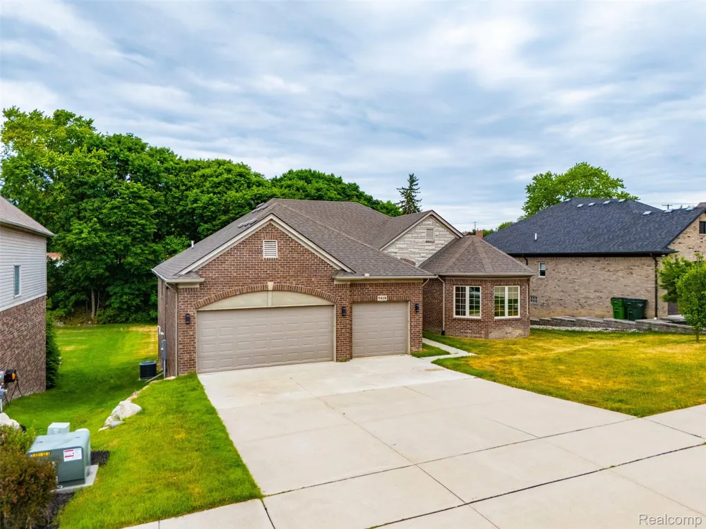 7419 Park Terrace Lane Shelby Charter Township, MI 48317