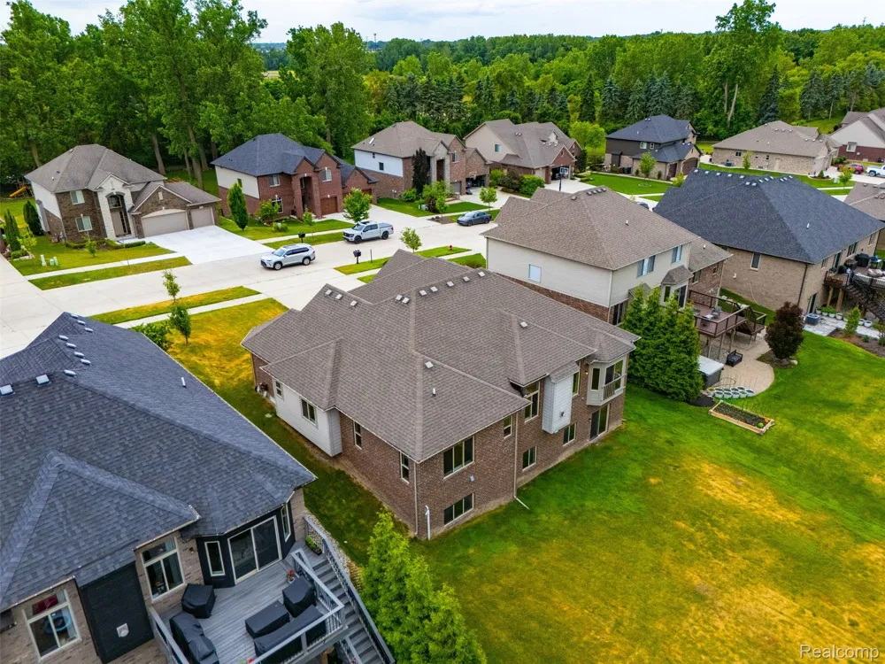 7419 Park Terrace Lane Shelby Charter Township, MI 48317