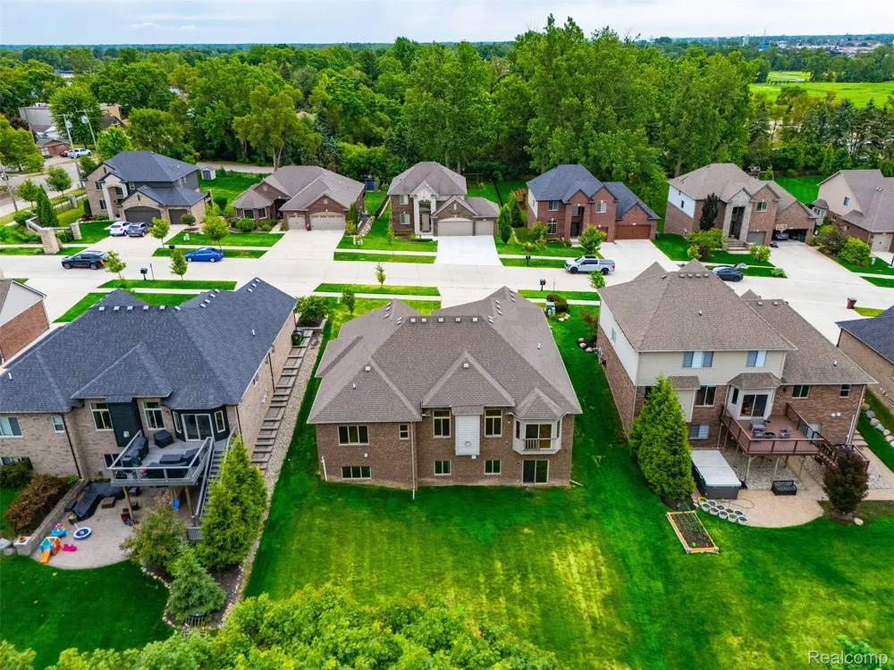 7419 Park Terrace Lane Shelby Charter Township, MI 48317