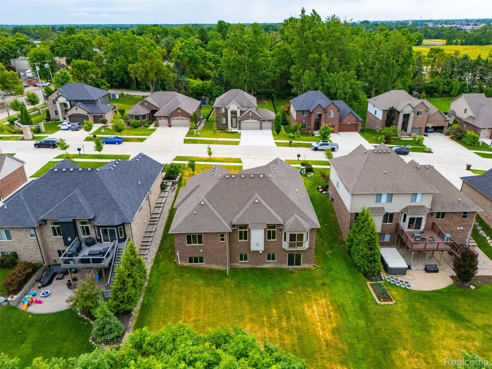 7419 Park Terrace Lane Shelby Charter Township, MI 48317