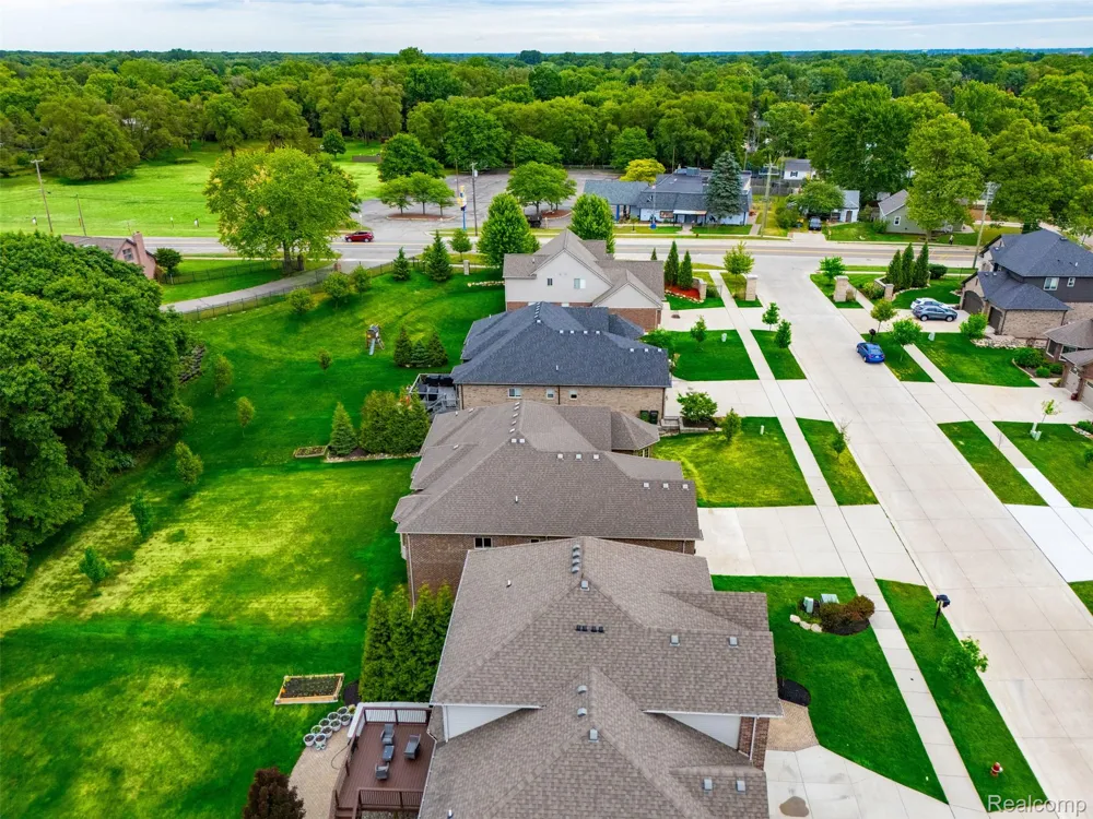 7419 Park Terrace Lane Shelby Charter Township, MI 48317