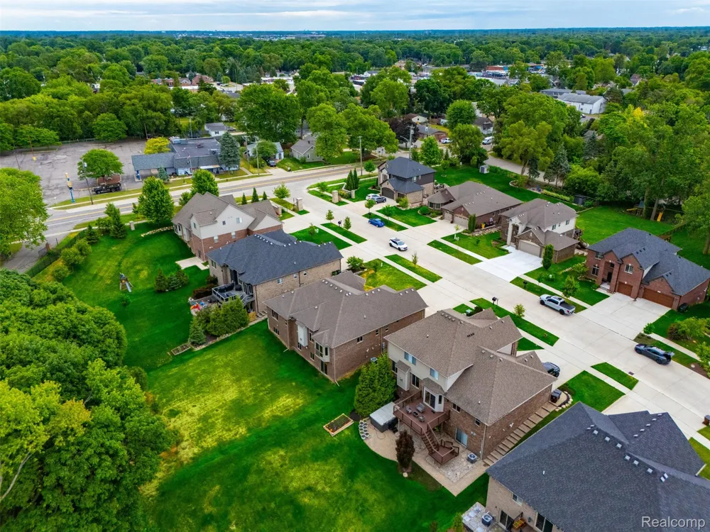 7419 Park Terrace Lane Shelby Charter Township, MI 48317