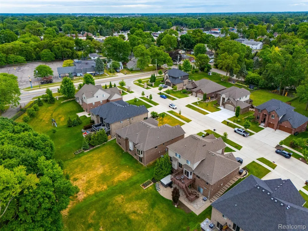 7419 Park Terrace Lane Shelby Charter Township, MI 48317