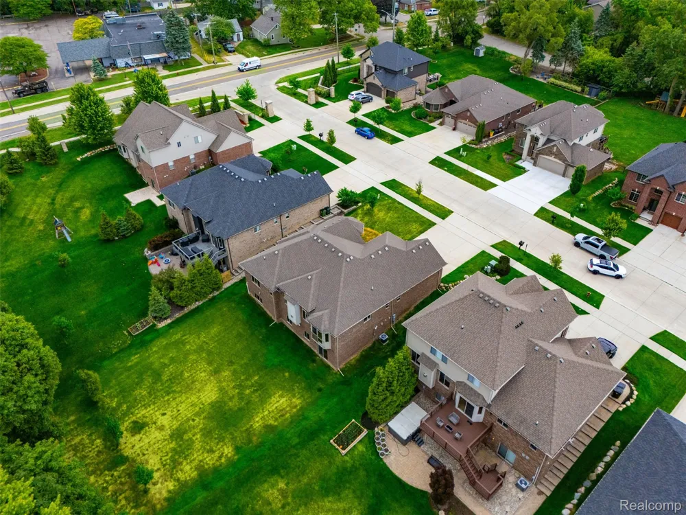 7419 Park Terrace Lane Shelby Charter Township, MI 48317