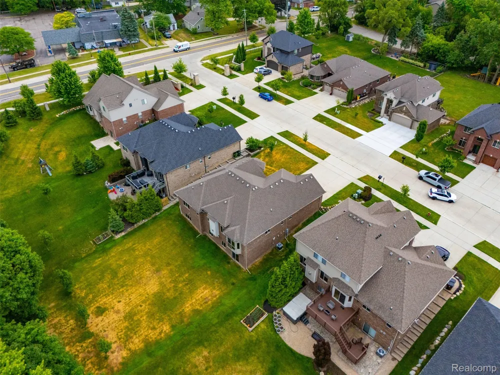 7419 Park Terrace Lane Shelby Charter Township, MI 48317