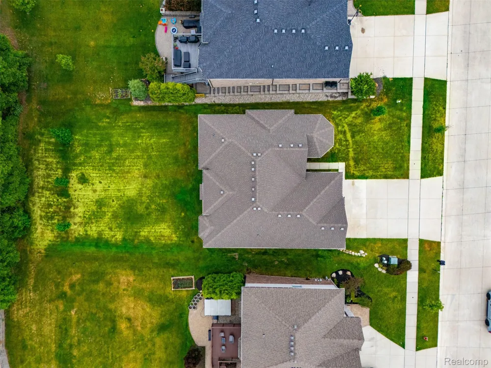 7419 Park Terrace Lane Shelby Charter Township, MI 48317