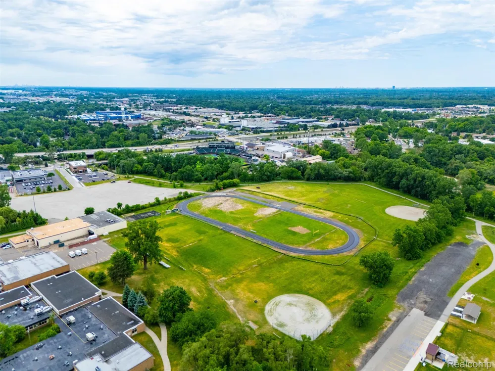 7419 Park Terrace Lane Shelby Charter Township, MI 48317