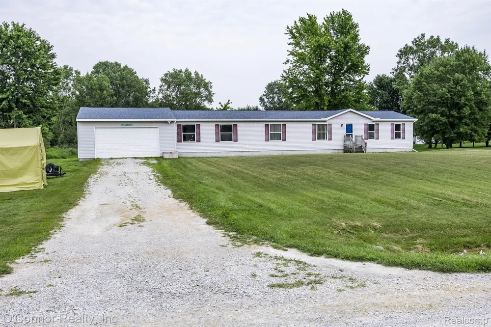 1070 Burns Road Marysville City, MI 48074