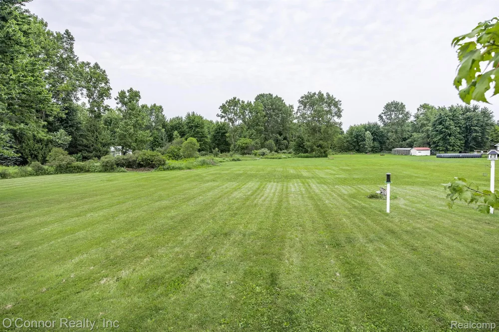 1070 Burns Road Marysville City, MI 48074