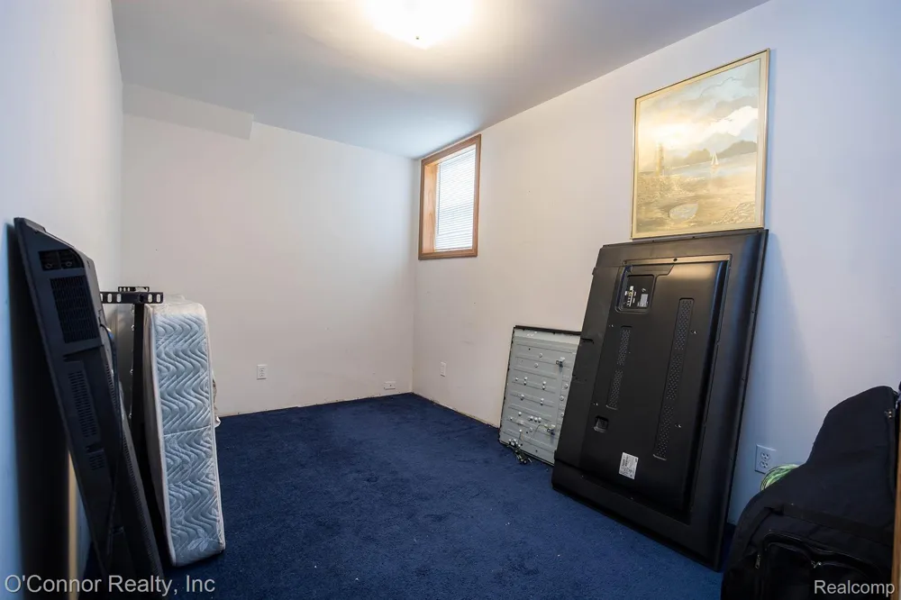1070 Burns Road Marysville City, MI 48074
