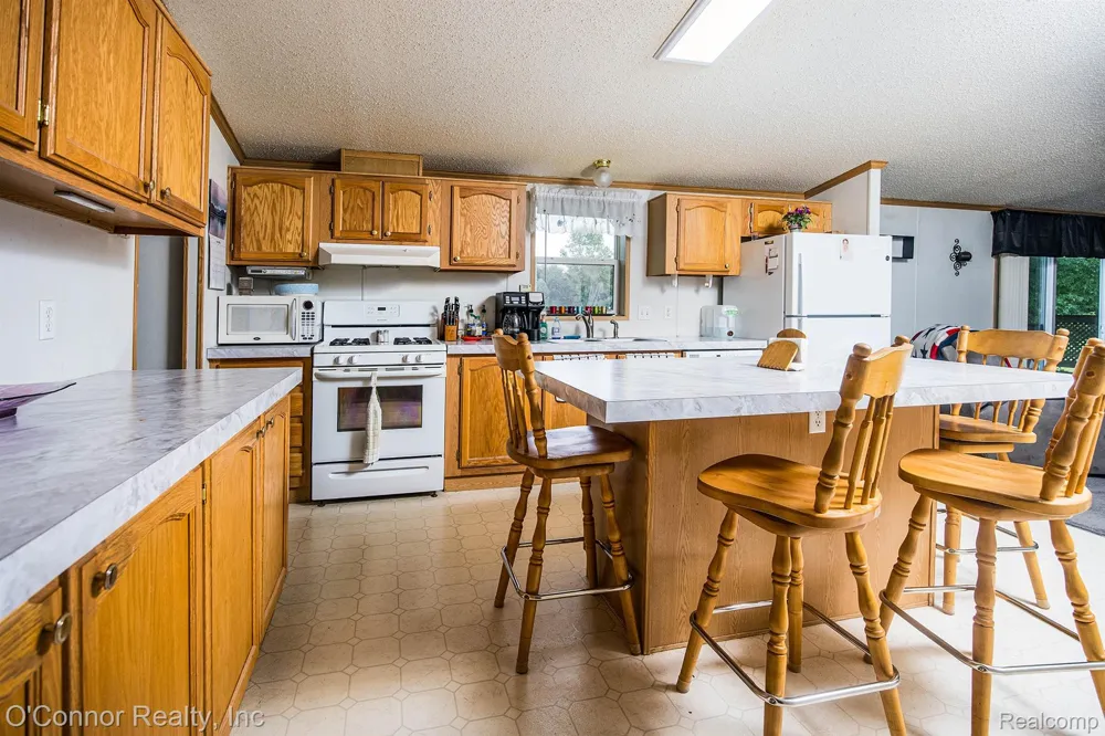 1070 Burns Road Marysville City, MI 48074