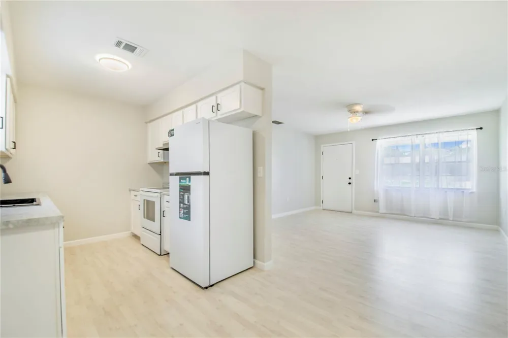 2112 EMBRY AVENUE Haines City, FL 33844