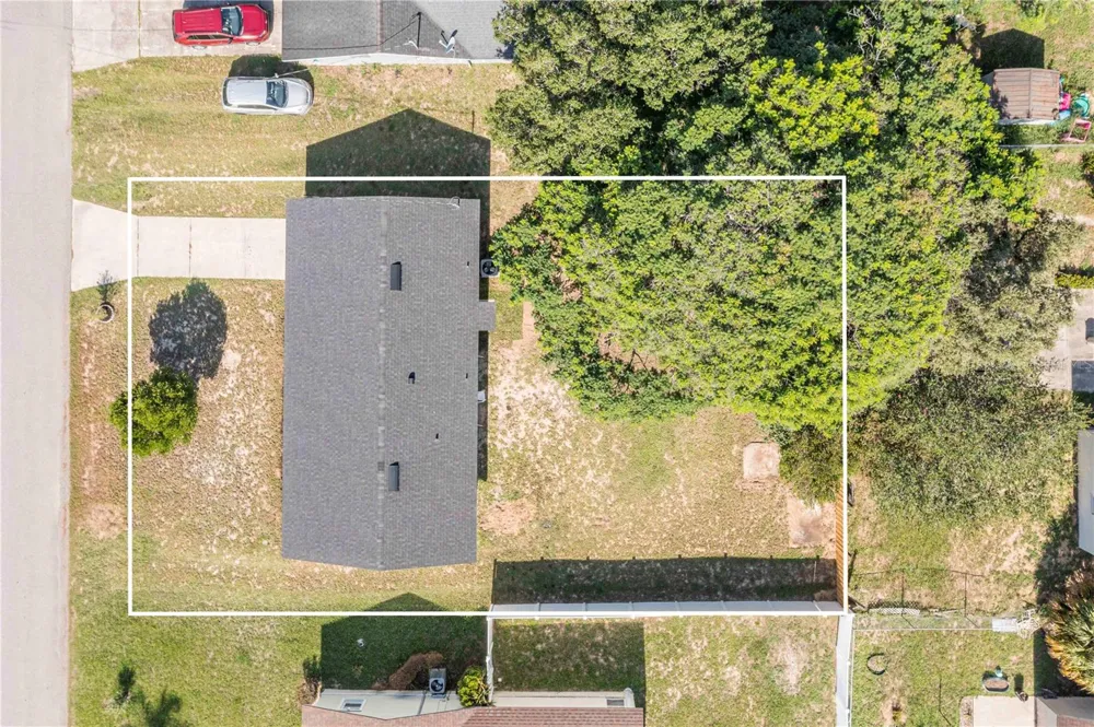 2112 EMBRY AVENUE Haines City, FL 33844