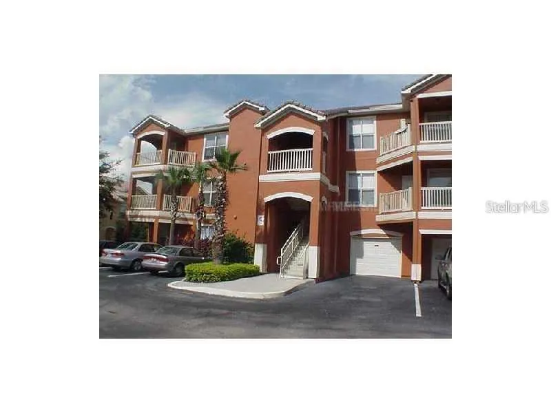 8813 VILLA VIEW CIRCLE #308 Orlando, FL 32821