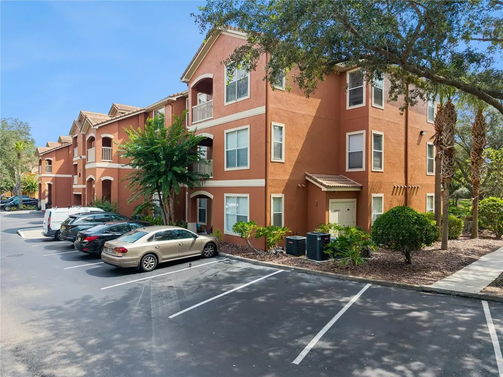 8813 VILLA VIEW CIRCLE #308 Orlando, FL 32821