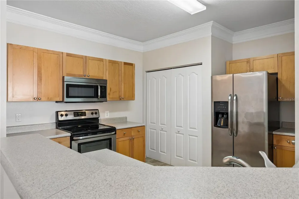 8813 VILLA VIEW CIRCLE #308 Orlando, FL 32821