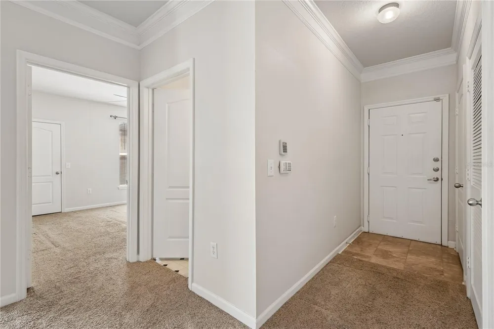8813 VILLA VIEW CIRCLE #308 Orlando, FL 32821