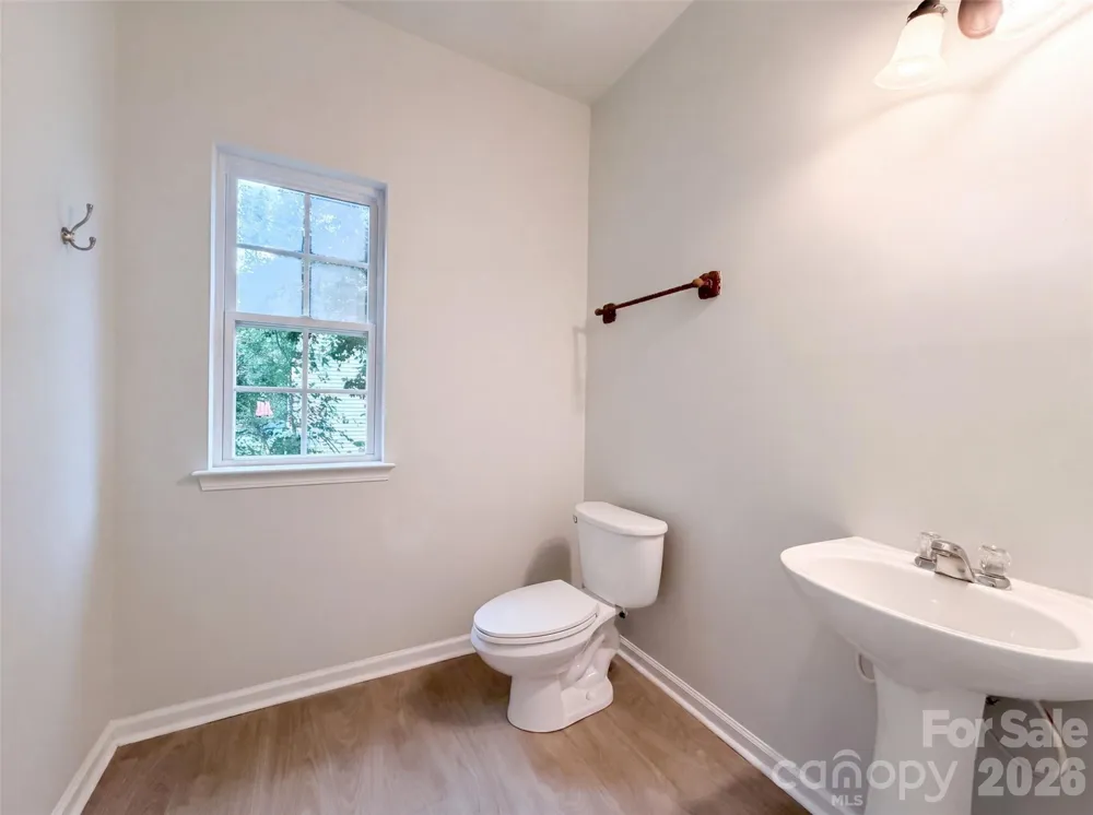 127 Edgington Street Mooresville, NC 28115