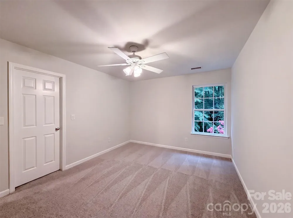 127 Edgington Street Mooresville, NC 28115