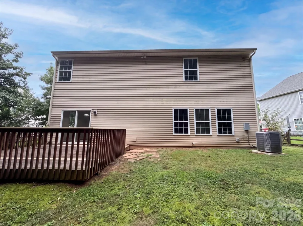 127 Edgington Street Mooresville, NC 28115