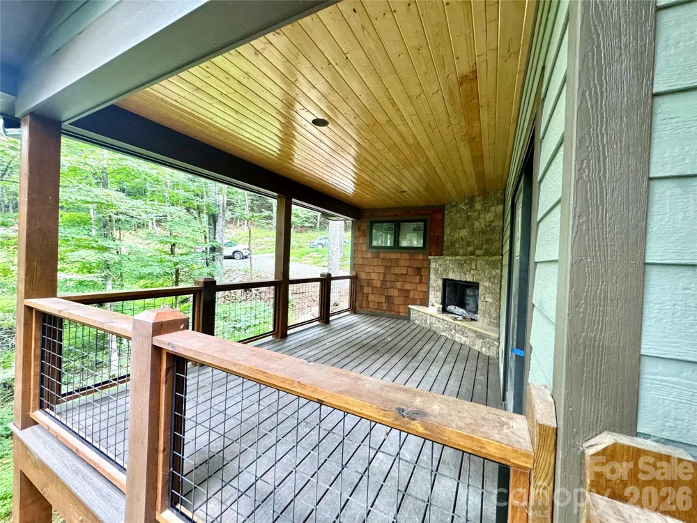 54 Hamlin Lane Mars Hill, NC 28754